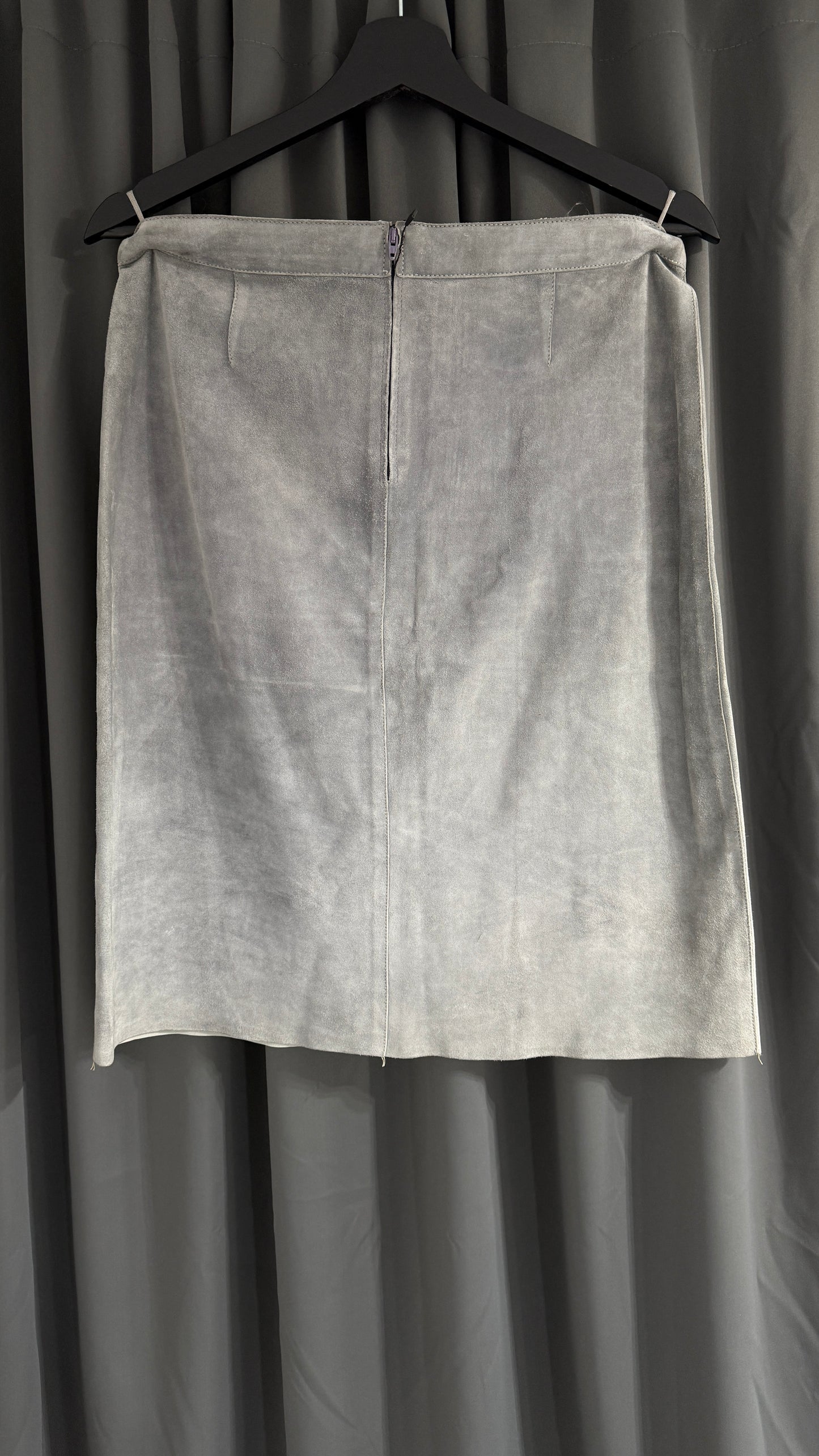 1999 Leather Knee Skirt by Tom Ford (39W)