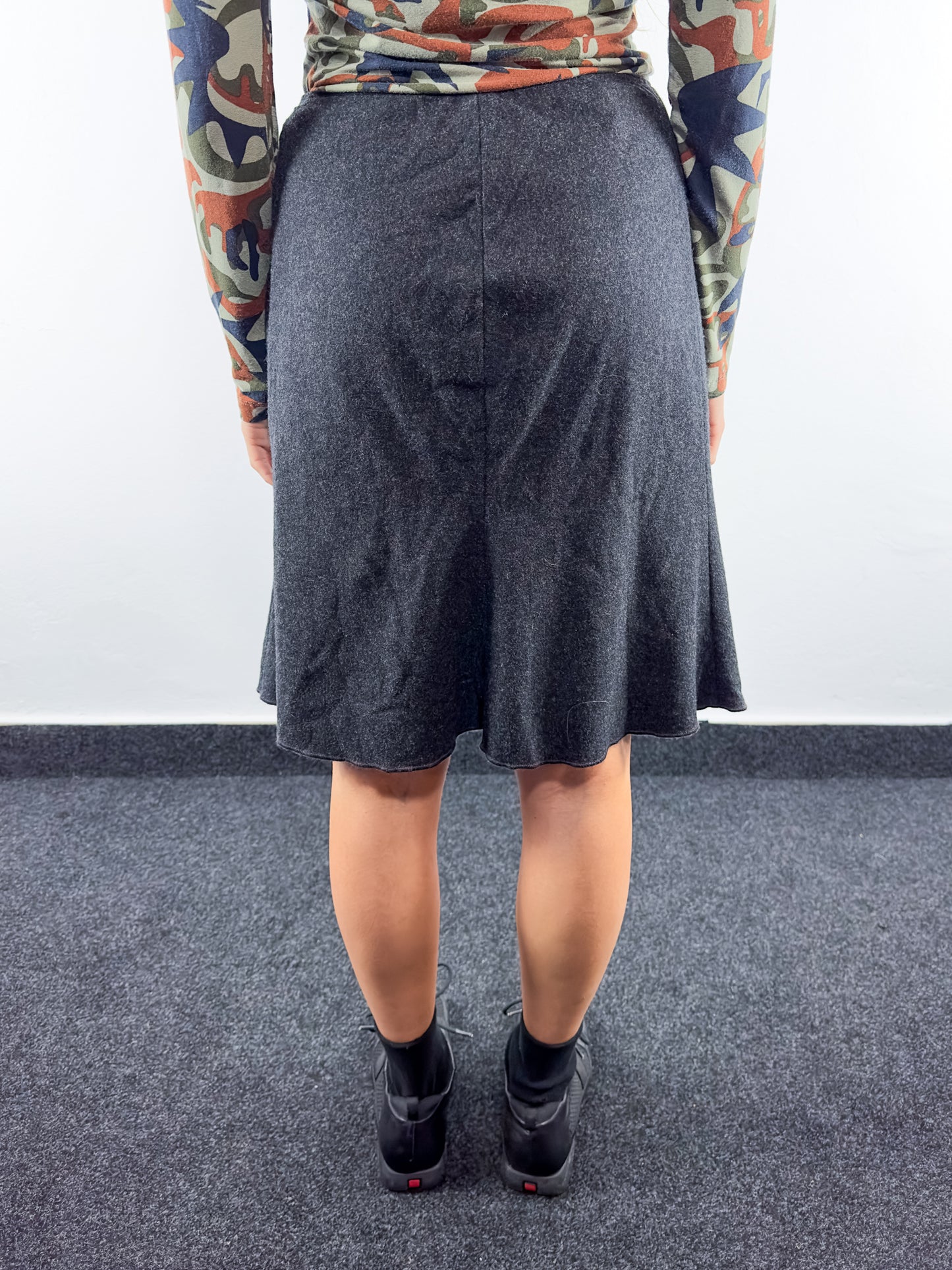 F/W 1999 Wool Skirt (33W)