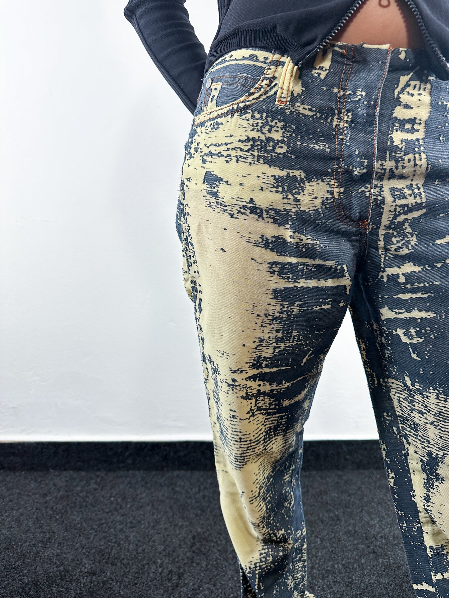2000's Faded Pants (37W)