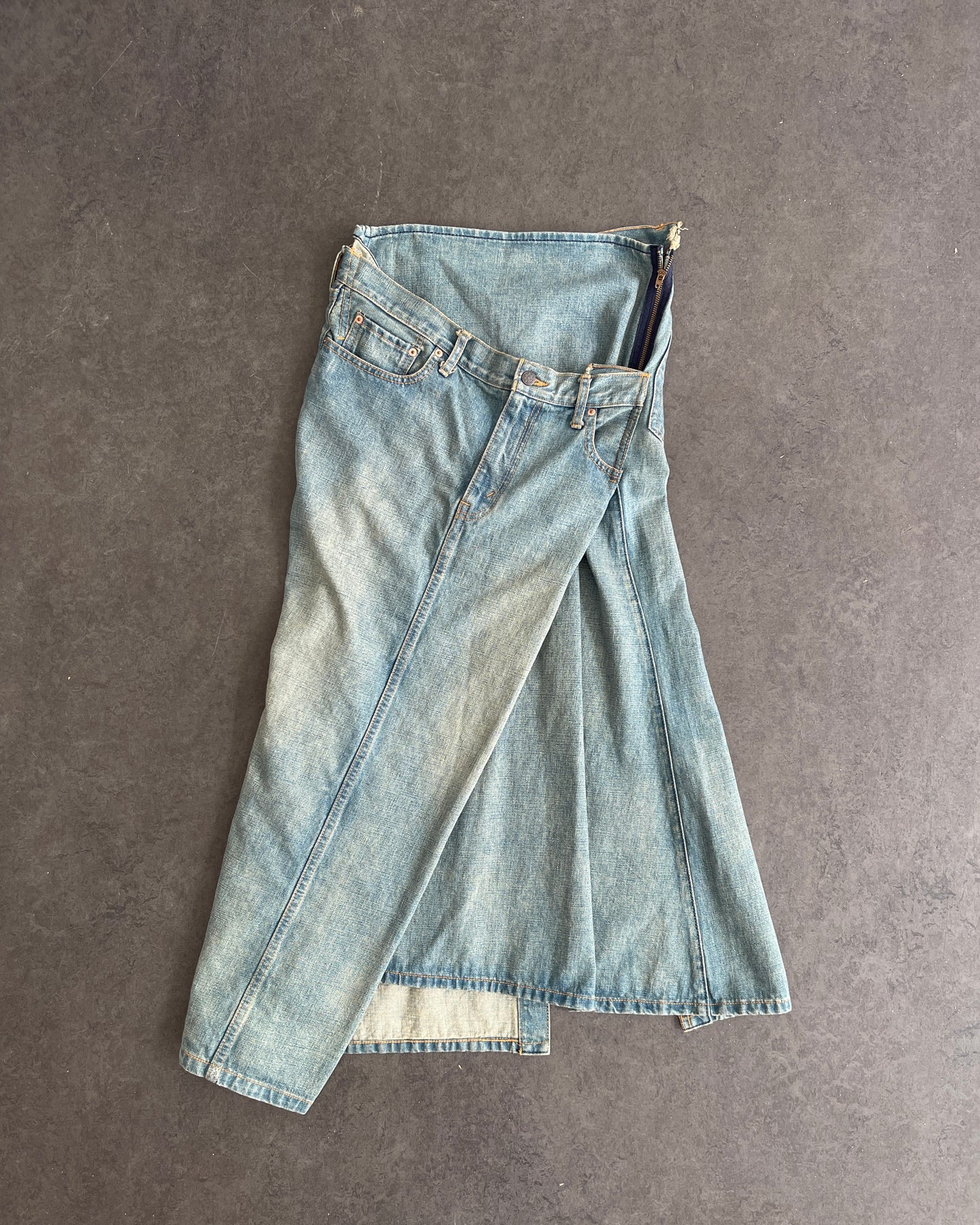 F/W 2004 Denim Twisted Skirt (M)