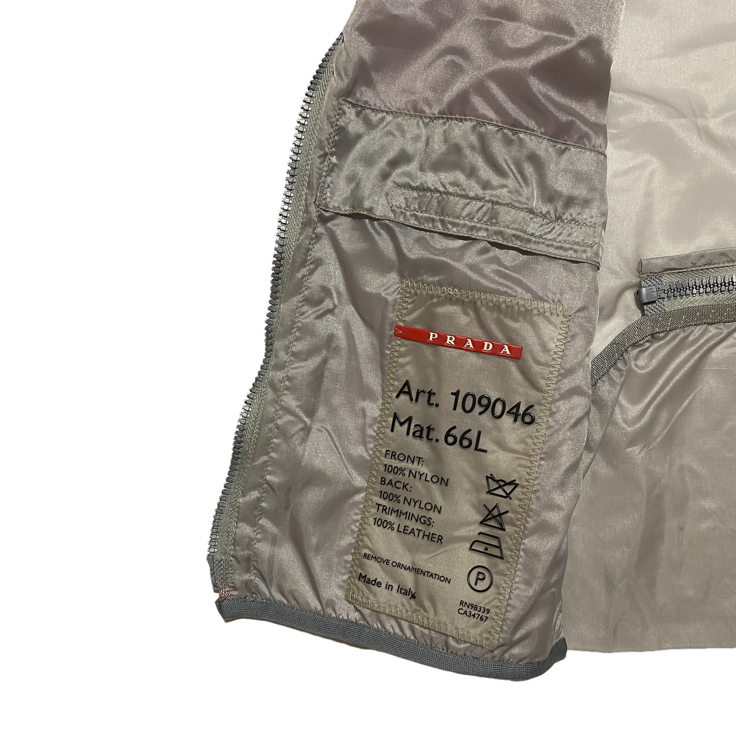 S/S 2000 Prada Sport Tech Vest (44)