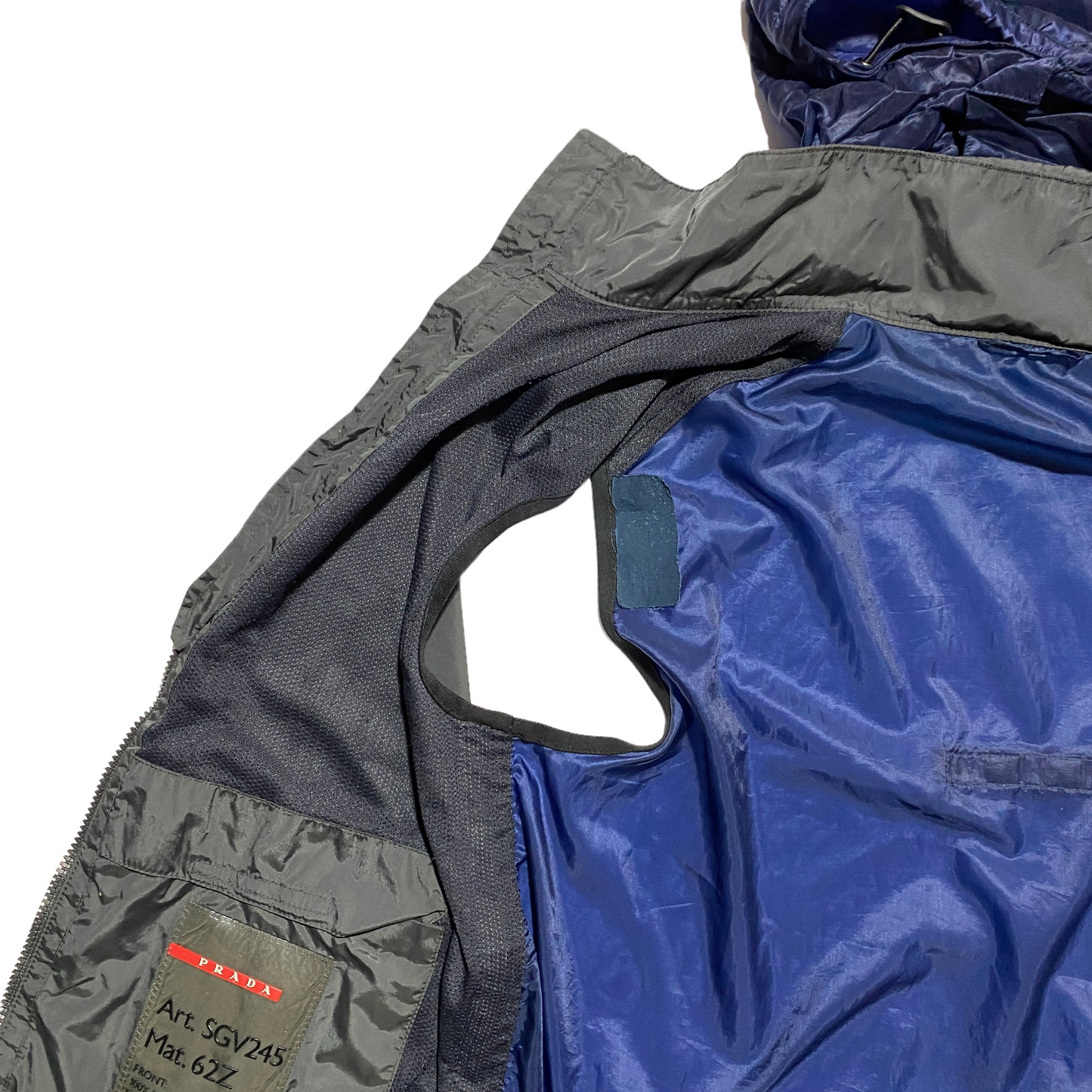 S/S 2000 Prada Tech Vest (50)