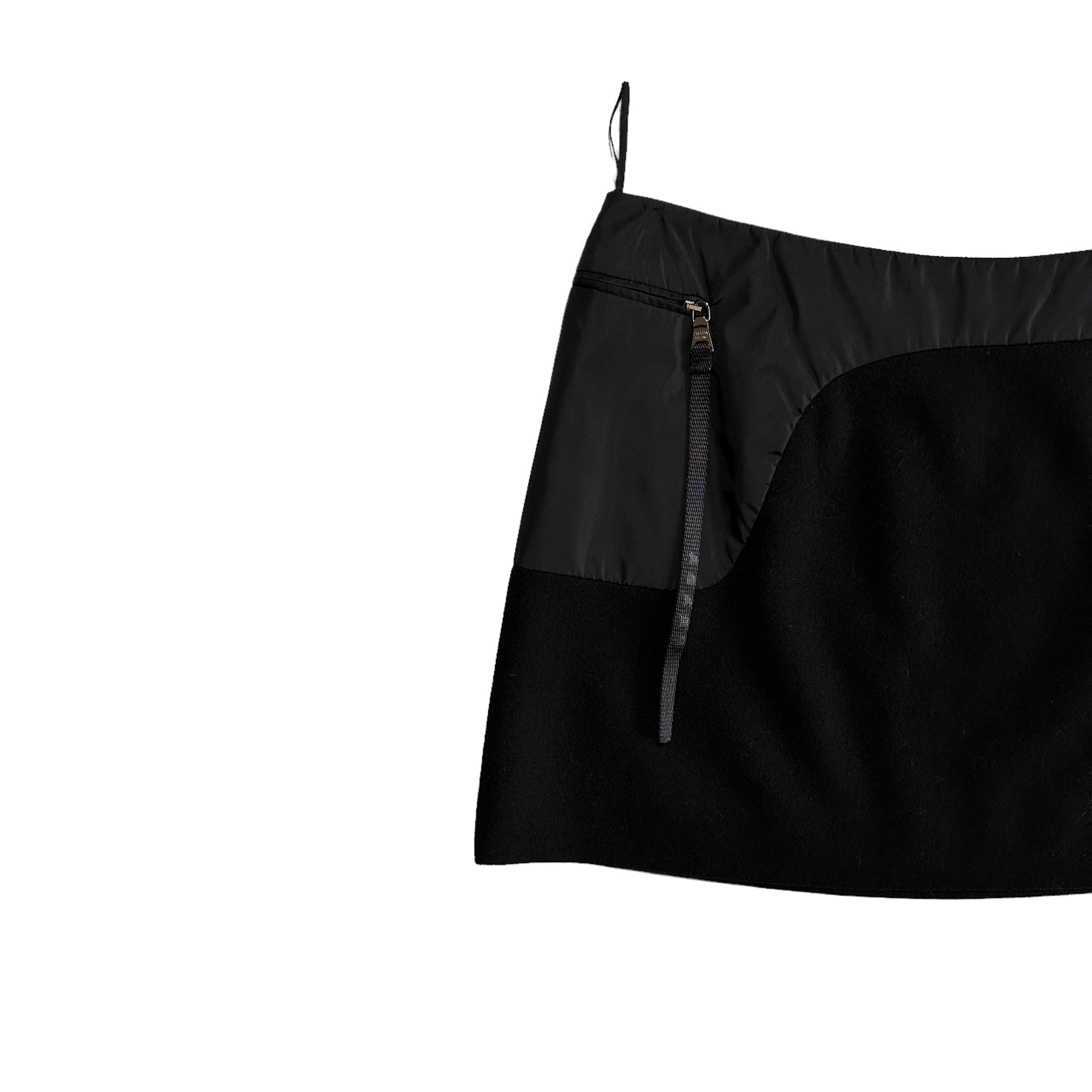 F/W 1999 Mini Wool Skirt (38W)