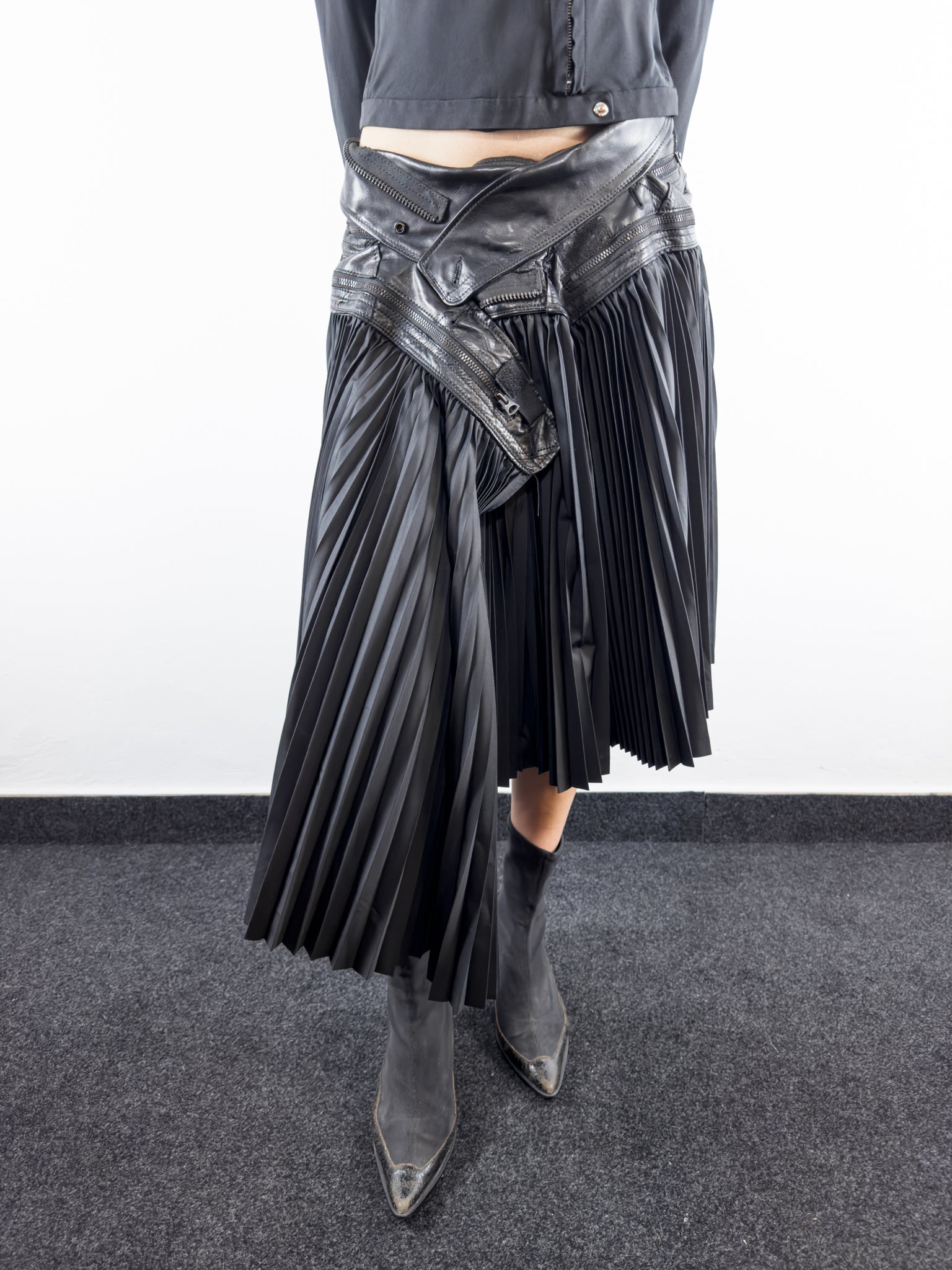 S/S 2006 Reconstructed Pleated Skirt (S)