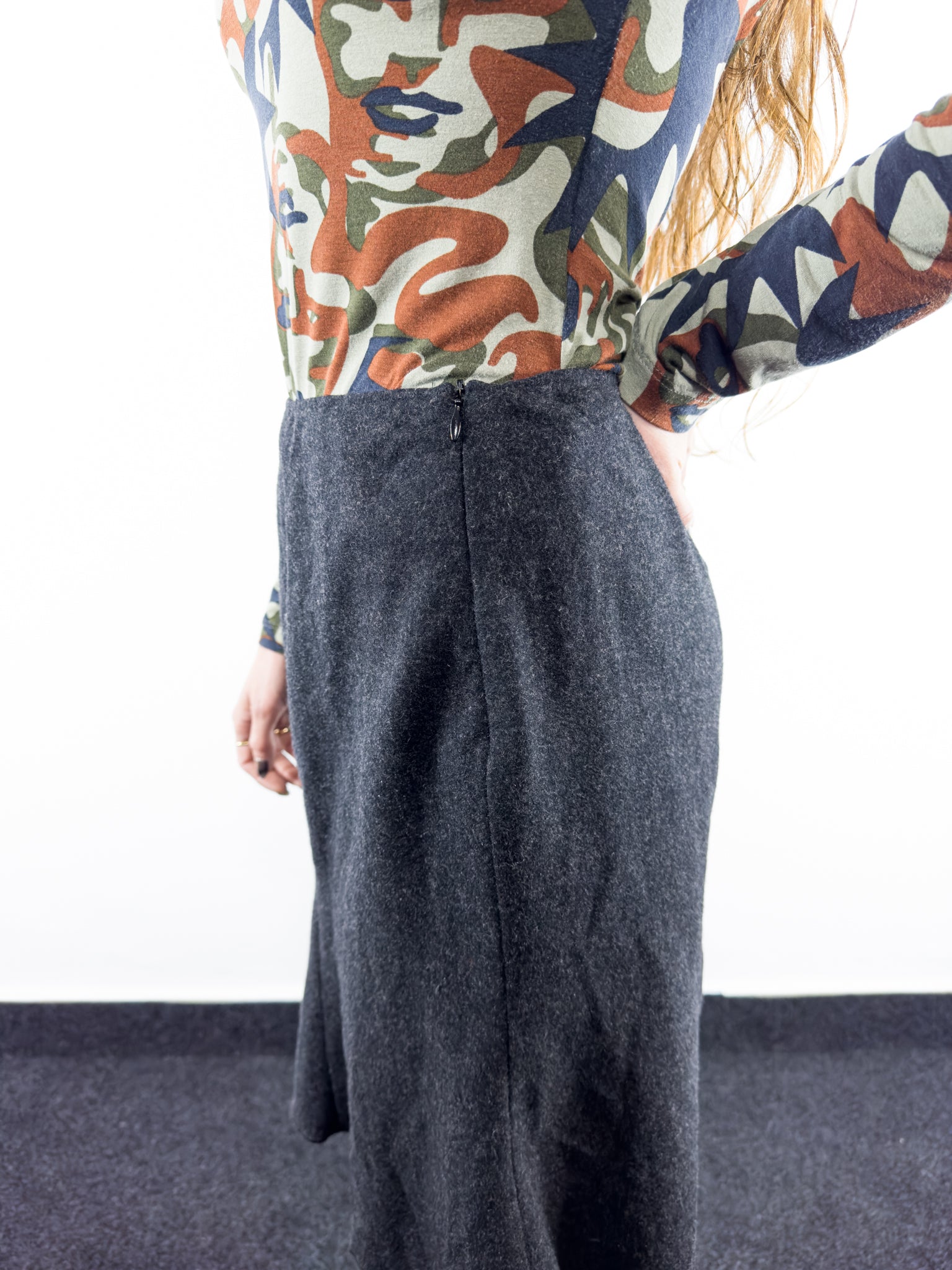 F/W 1999 Wool Skirt (33W)