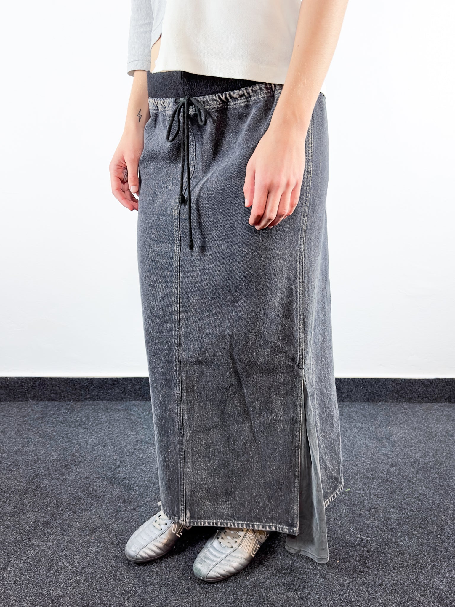 A/W 2002 Maxi Cotton Skirt (S-M)