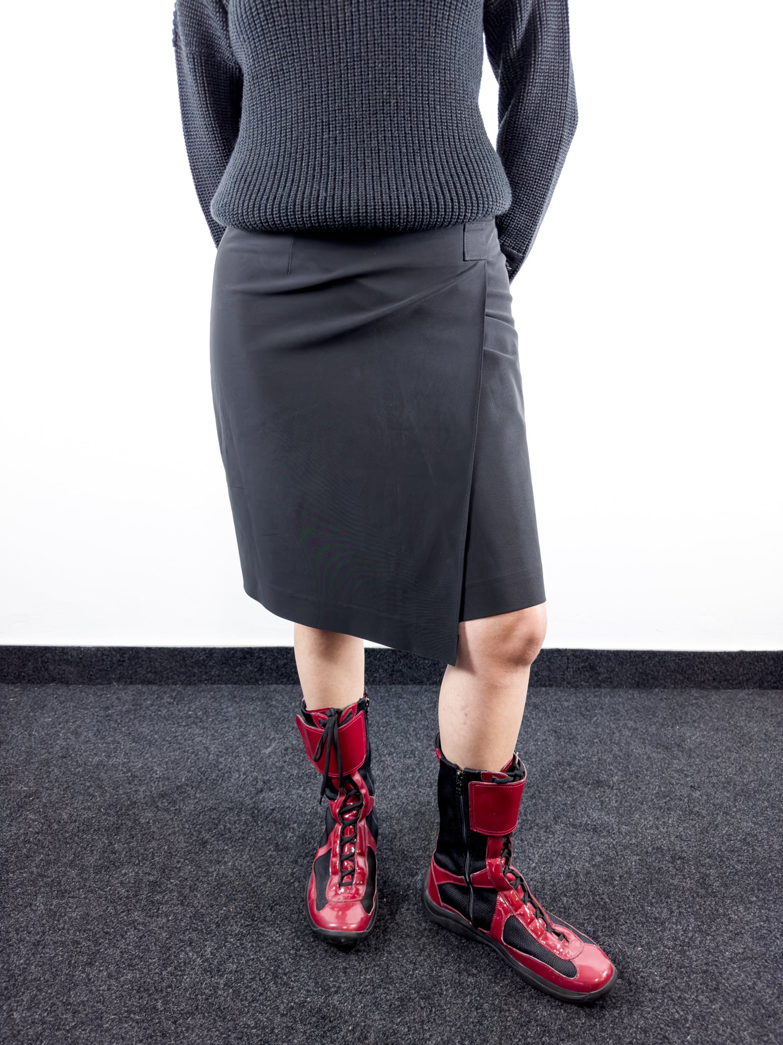 F/W 1998 Adjustable Waist Knee Skirt (38W)