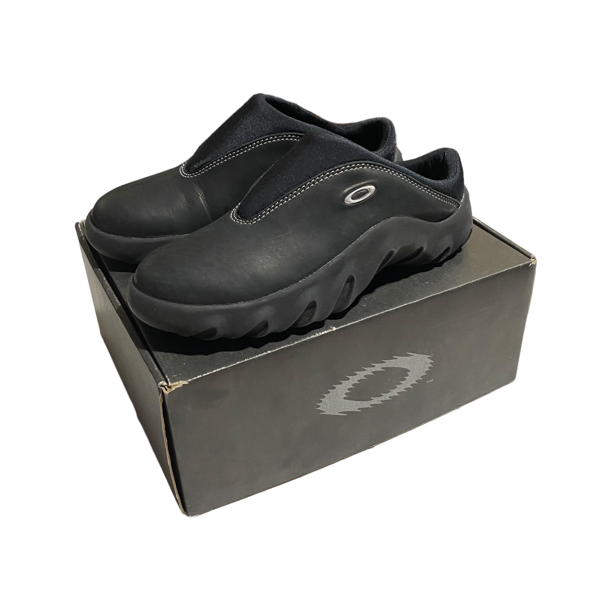 Oakley slip on shoes on sale