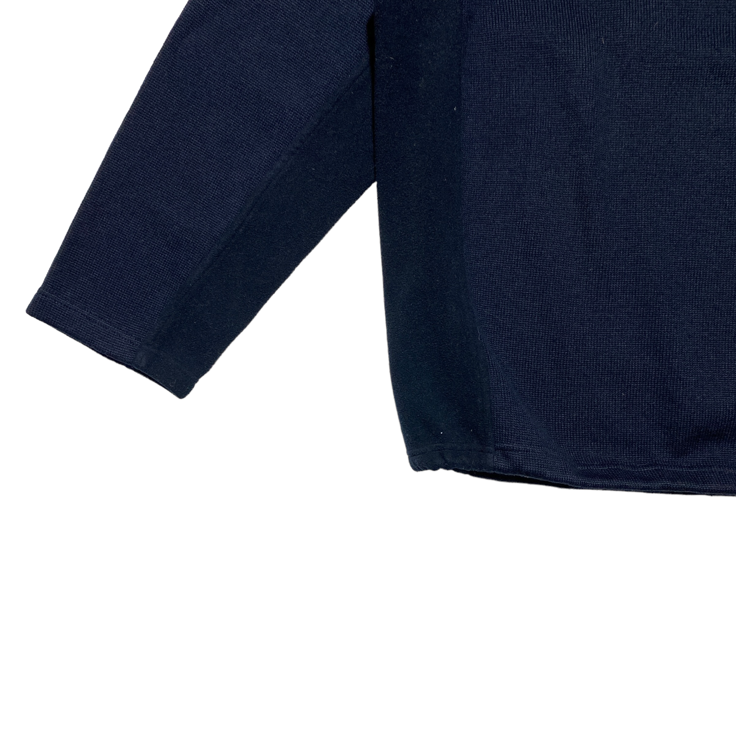 2000's ''Travel Wear Collection'' Sweatshirt (XL)