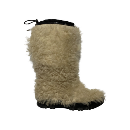 00´S Prada Faux Fur Boots (38/39EU)