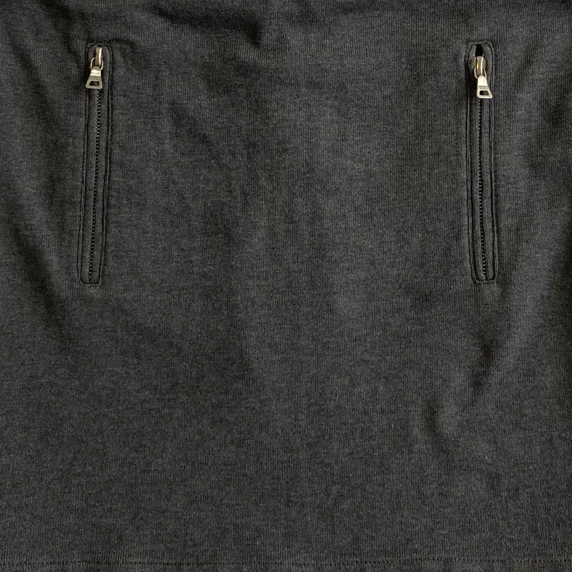2000’s Adjustable Waist Mini Skirt (37W)